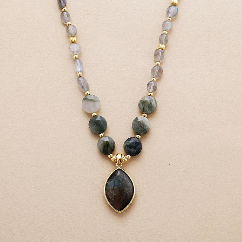 Dainty Labradorite Necklace