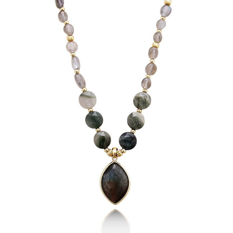 Dainty Labradorite Necklace